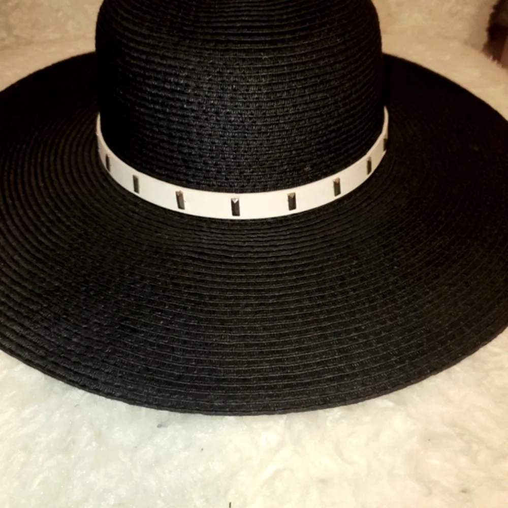 Floppy Black Sumner hat with white slim wide  brim. LIGHTWEIGHT